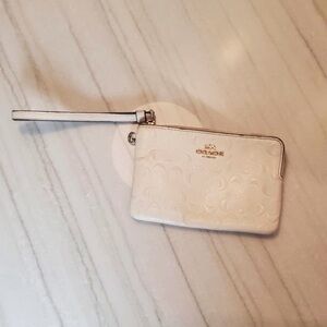 Coach Corner Zip Signature Embossed Wristlet Cream with Gold-tone Hardware